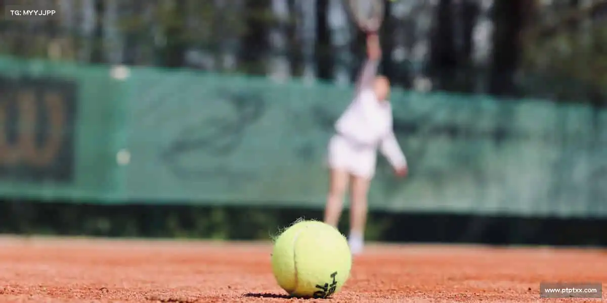 一竞技——🏌️♀️⛳优雅挥杆，自信绽放！